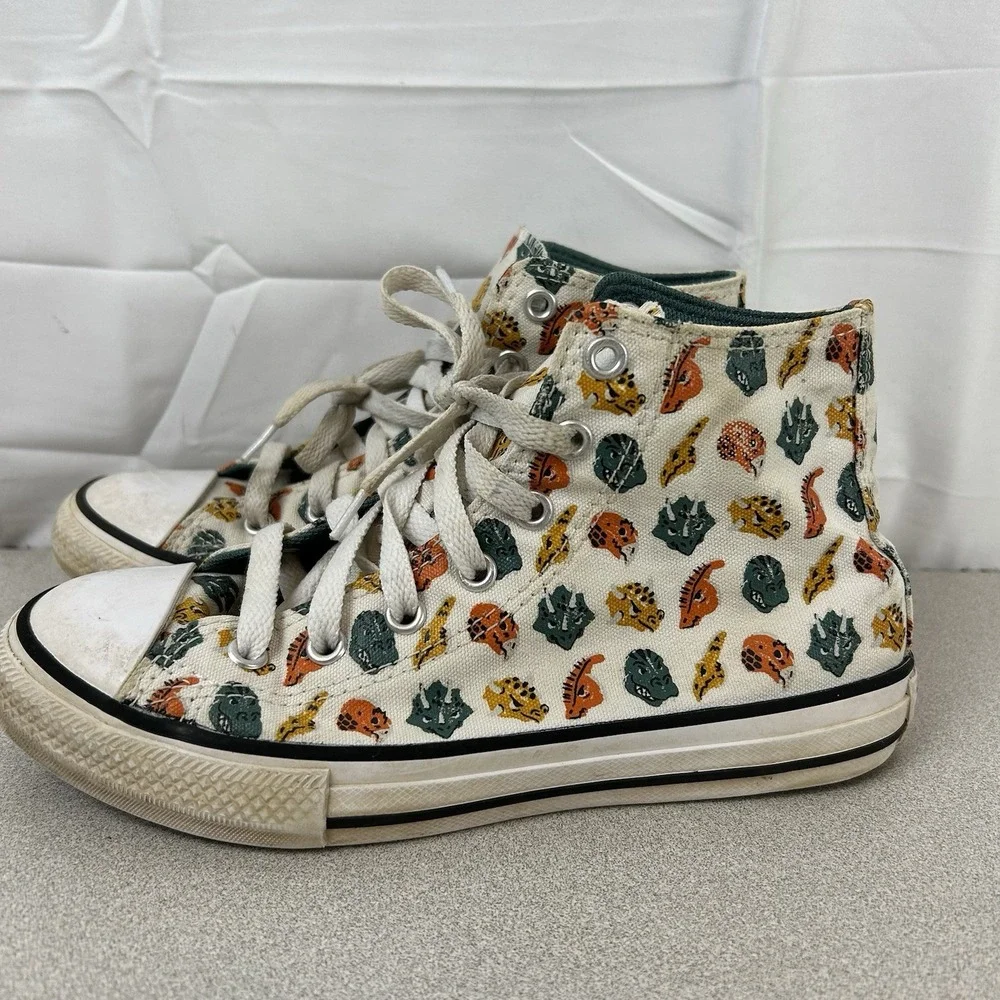 Converse All-Star DINOVERSE Chuck Taylor High Tops Dinosaur Shoes Kids‎ Size 2